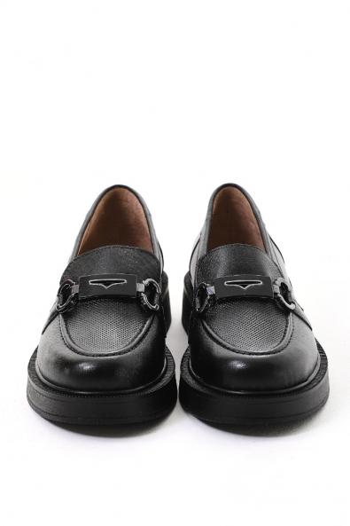 Siyah Kalın Tabanlı Tokalı Rugan Kadın Ayakkabı